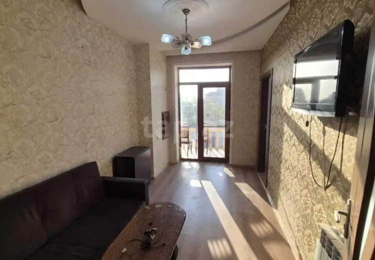 3 otaqlı mənzil , Bakı