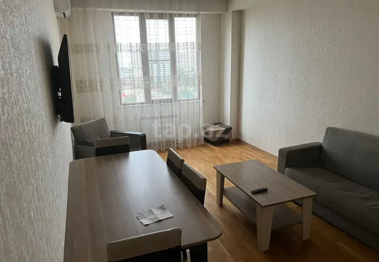 3 otaqlı mənzil , Bakı