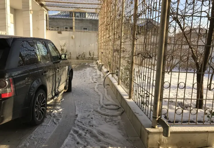 3 otaqlı mənzil , Badamdar qəs., Səbail, Bakı