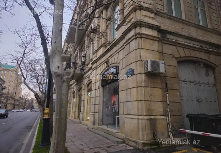 65 m² Obyekt / Ofis Kirayə (aylıq), Səbail, Bakı