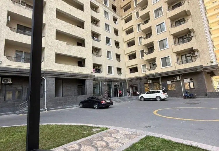 2 otaqlı mənzil Satılır, Ağ şəhər, Xətai, Bakı