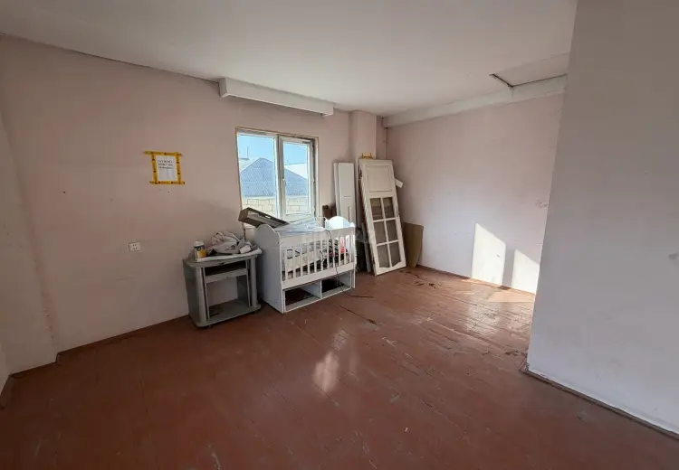 240 m² Obyekt / Ofis Satılır, Binəqədi qəs., Binəqədi, Bakı