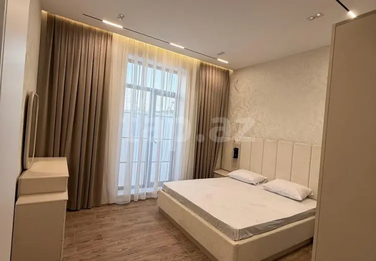 3 otaqlı mənzil , Bakı