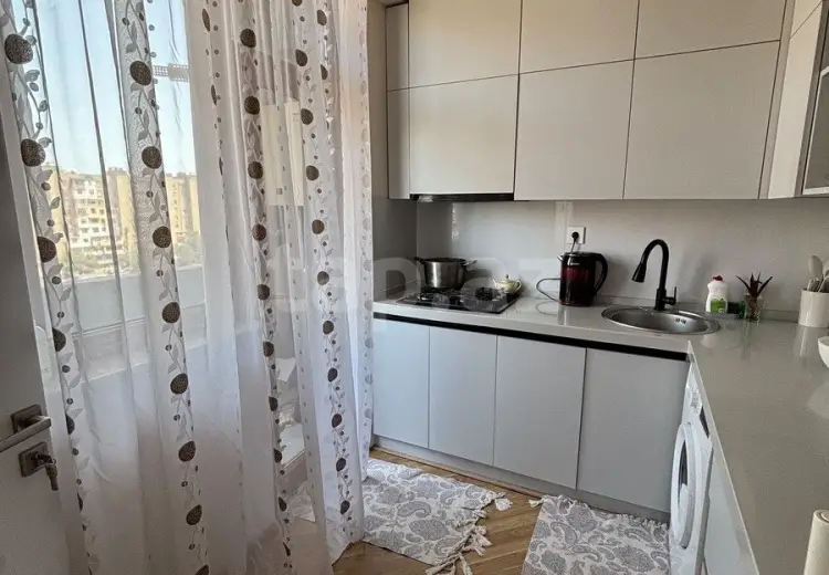 3 otaqlı mənzil , Bakı