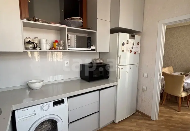 3 otaqlı mənzil , Bakı