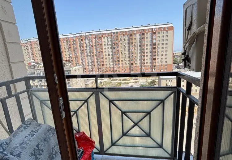 3 otaqlı mənzil , Bakı