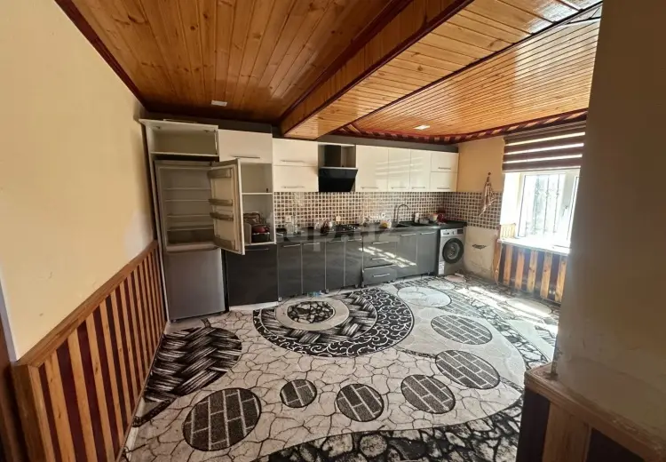 3 otaqlı mənzil , Astara