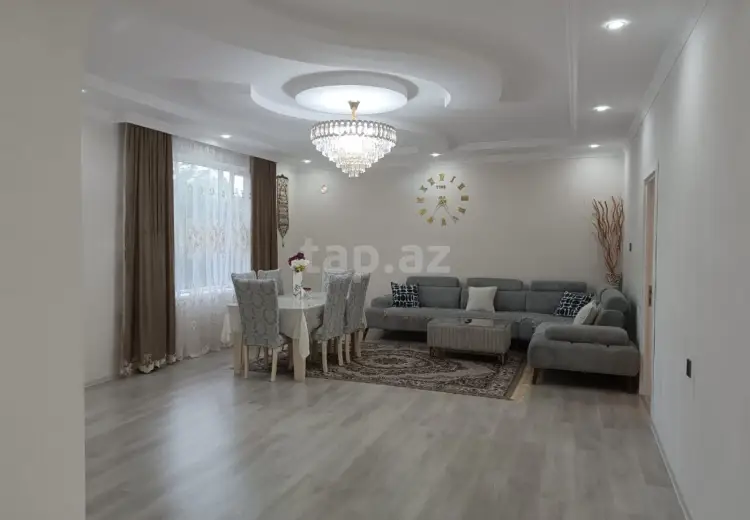 3 otaqlı mənzil Kirayə (günlük), Qax