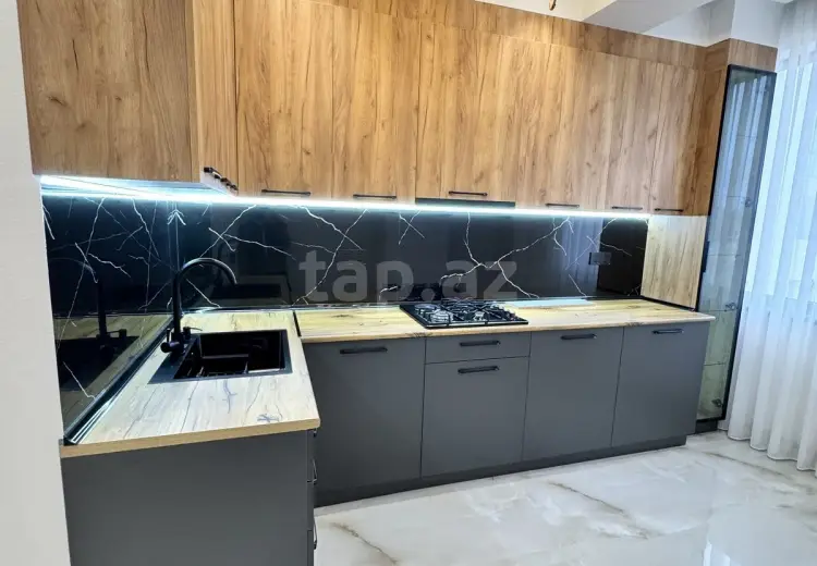 3 otaqlı mənzil , Bakı