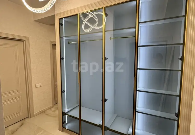 3 otaqlı mənzil , Bakı