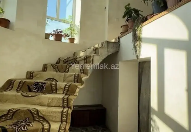 5 otaqlı mənzil Satılır, Bərdə
