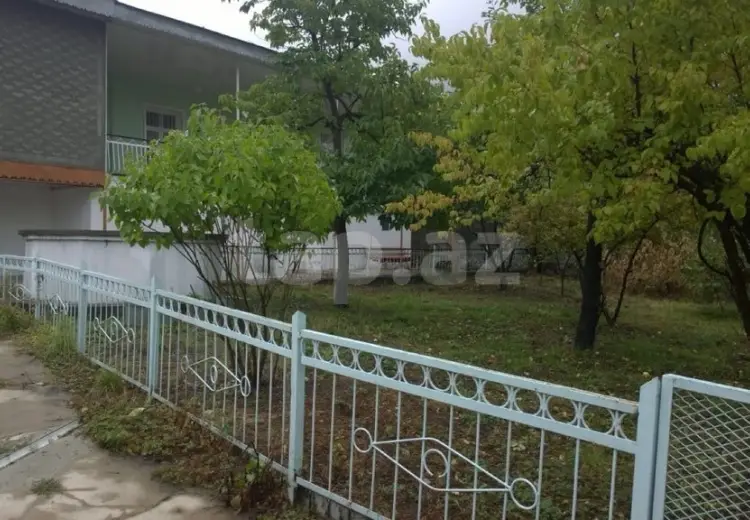 3 otaqlı mənzil , Şəki