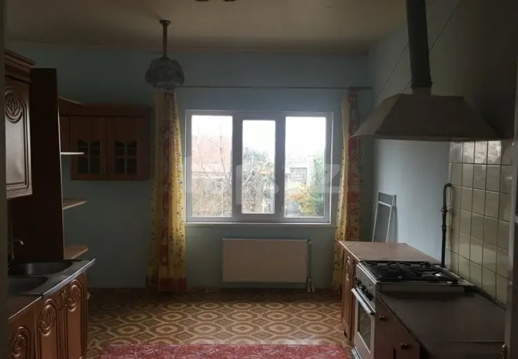 3 otaqlı mənzil , Şəki