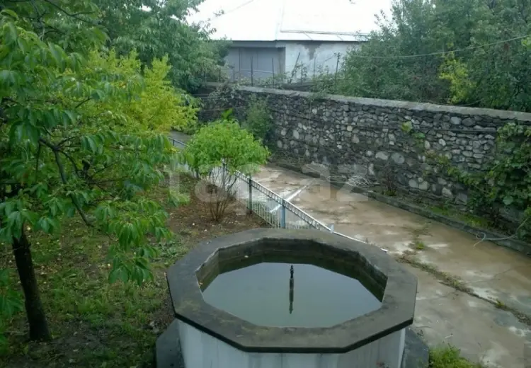 3 otaqlı mənzil , Şəki