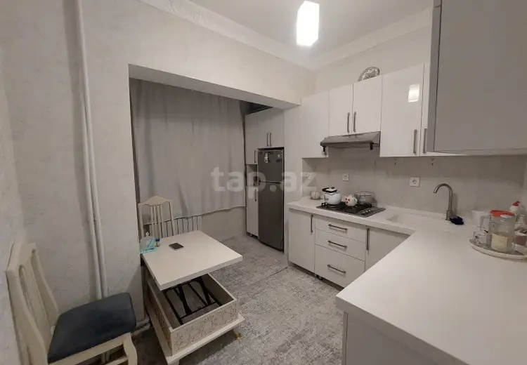 3 otaqlı mənzil , Bakı