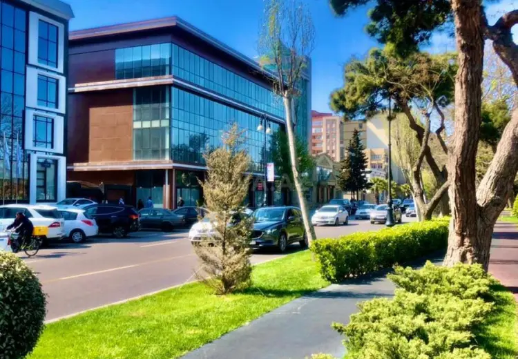400 m² Obyekt / Ofis Kirayə (aylıq), Nərimanov, Bakı