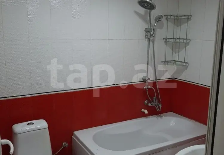 3 otaqlı mənzil , Bakı