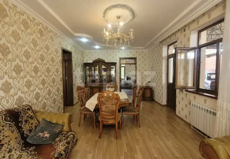 3 otaqlı mənzil , Gəncə