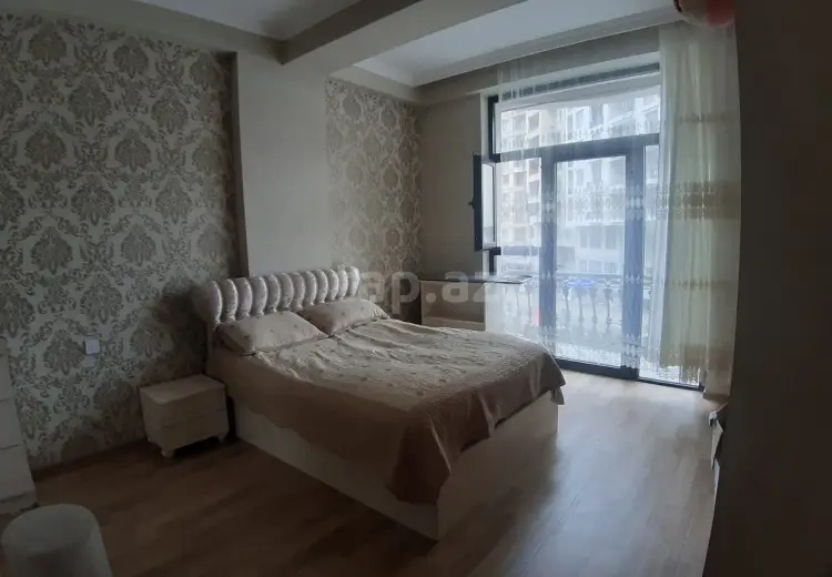 3 otaqlı mənzil , Bakı