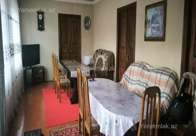 6 otaqlı mənzil Satılır, Quba