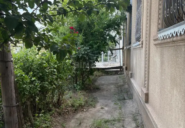 9 otaqlı mənzil Satılır, Gəncə
