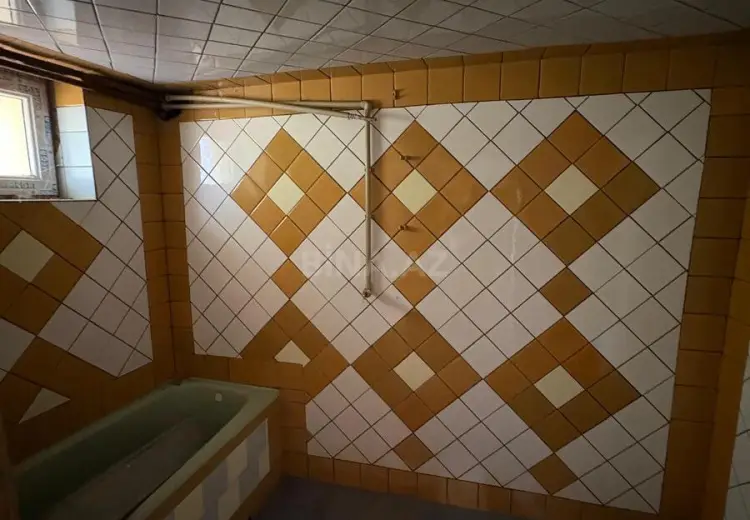 9 otaqlı mənzil Satılır, Gəncə