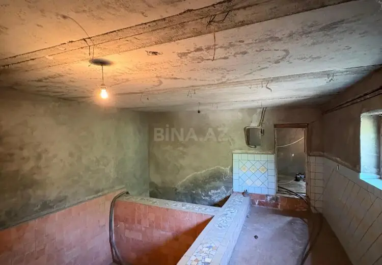 9 otaqlı mənzil Satılır, Gəncə