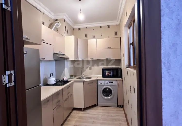 3 otaqlı mənzil , Xırdalan