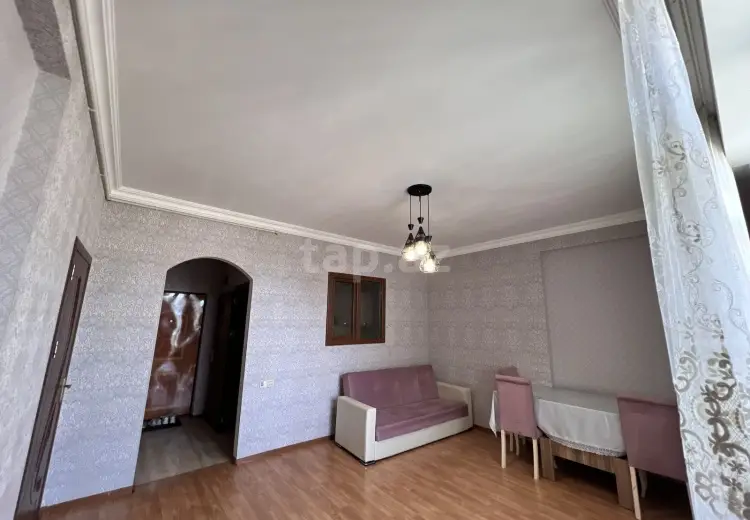 3 otaqlı mənzil , Xırdalan