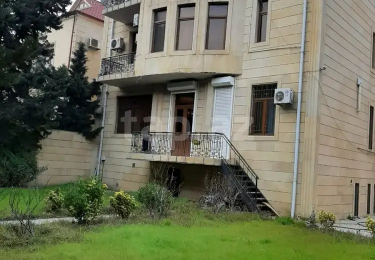 3 otaqlı mənzil , Bakı