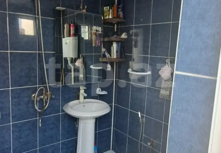 3 otaqlı mənzil , Bakı
