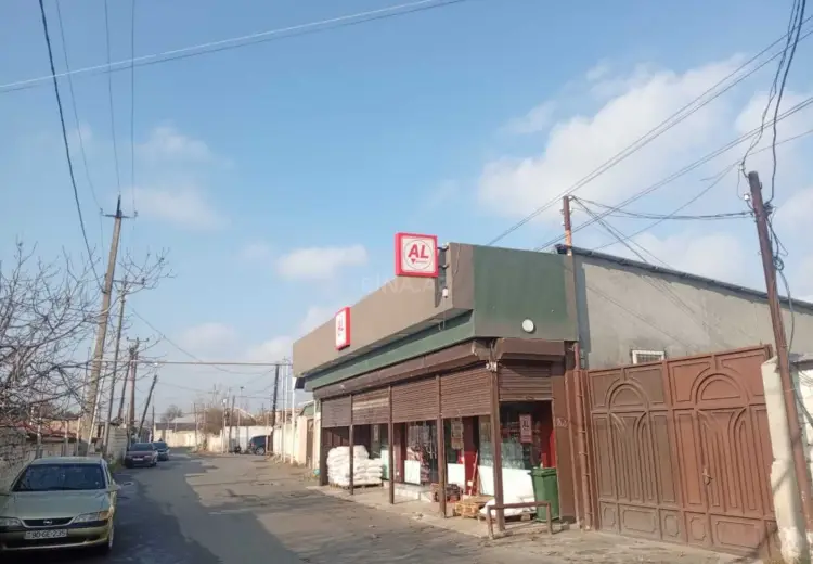 184 m² Obyekt / Ofis Satılır, Ağdaş