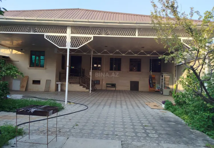 184 m² Obyekt / Ofis Satılır, Ağdaş
