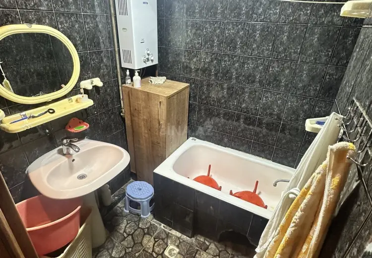2 otaqlı mənzil Satılır, Əhmədli, Xətai, Bakı