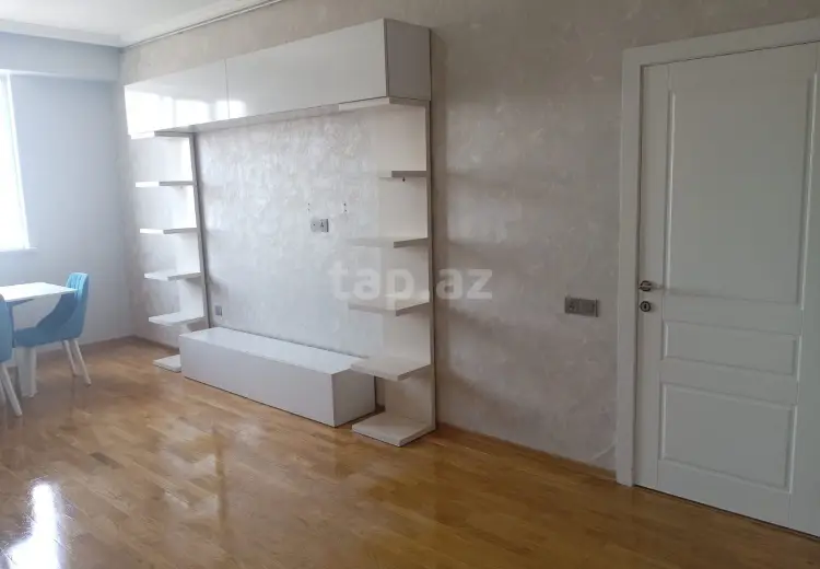 3 otaqlı mənzil , Xırdalan