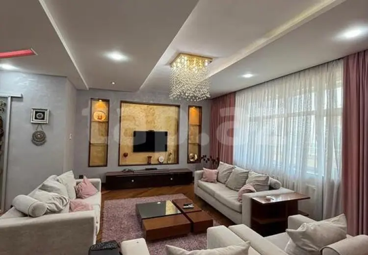 3 otaqlı mənzil , Bakı