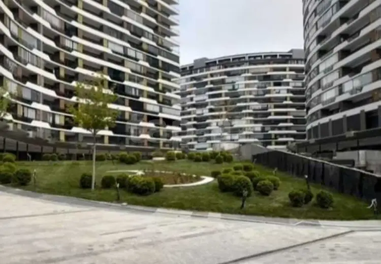 3 otaqlı mənzil , Bakı
