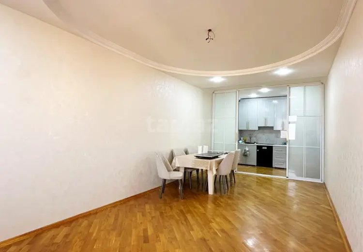 3 otaqlı mənzil , Bakı