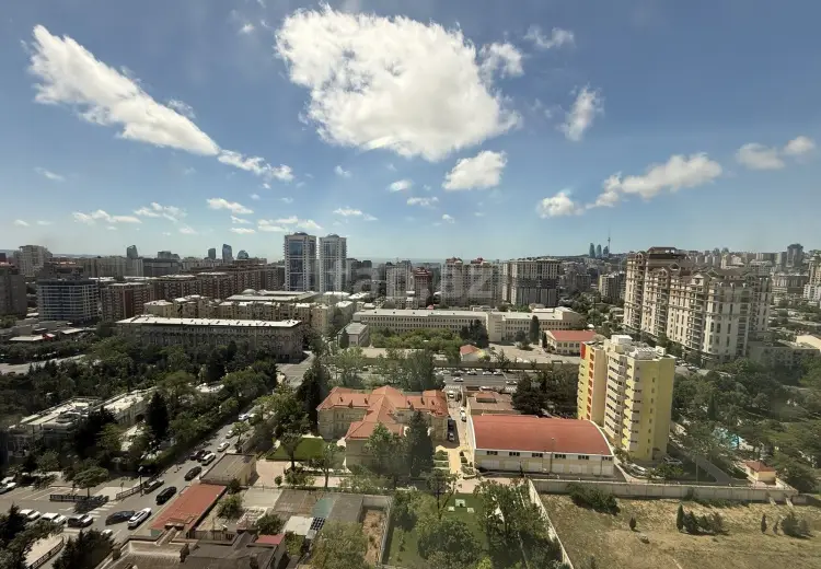 3 otaqlı mənzil , Bakı