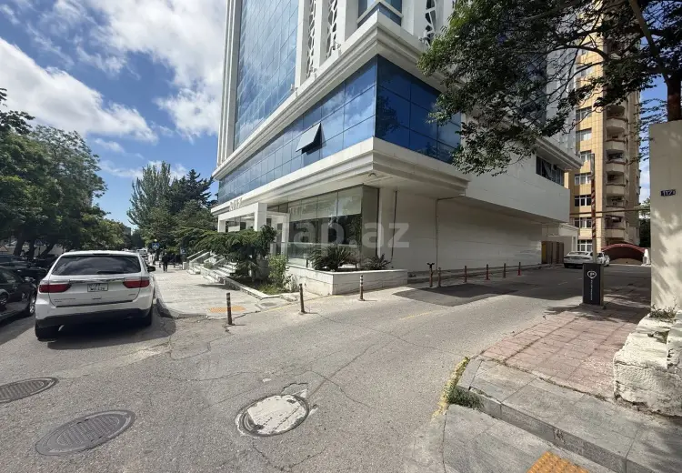 3 otaqlı mənzil , Bakı