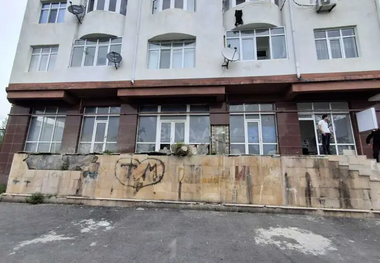 342 m² Obyekt / Ofis Kirayə (aylıq), Qəbələ