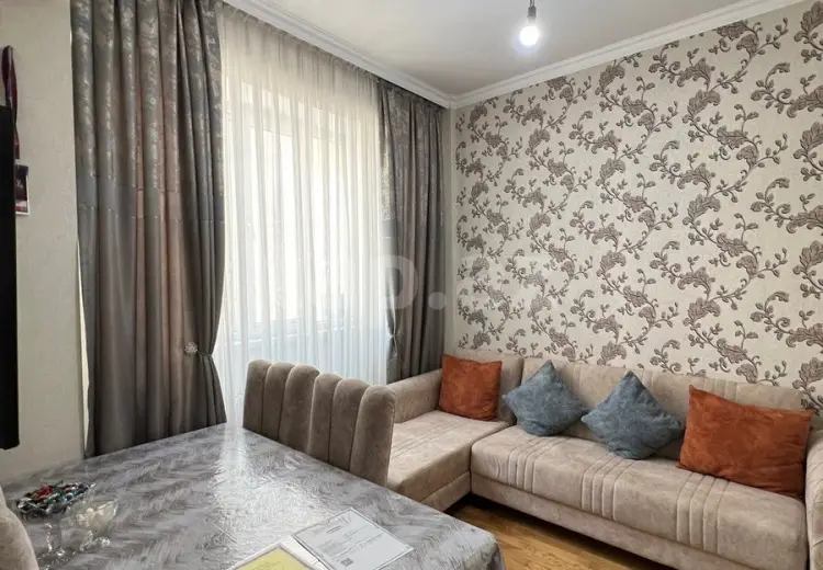 3 otaqlı mənzil , Xırdalan