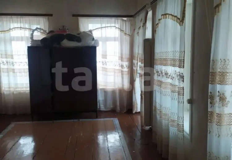 3 otaqlı mənzil , Şəki