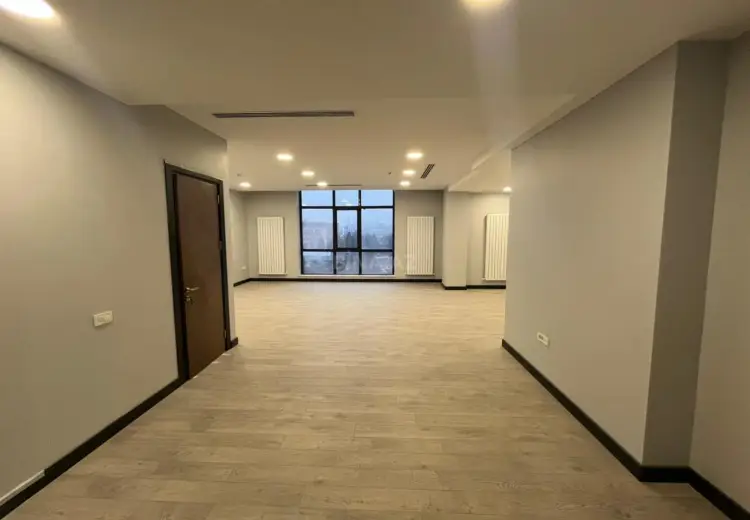 77 m² Obyekt / Ofis Kirayə (aylıq), Nərimanov, Bakı