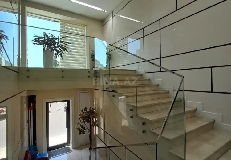 350 m² Obyekt / Ofis Satılır, Yasamal, Bakı