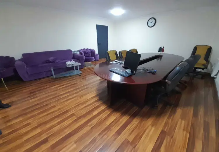 100 m² Obyekt / Ofis Kirayə (aylıq), Nəsimi, Bakı