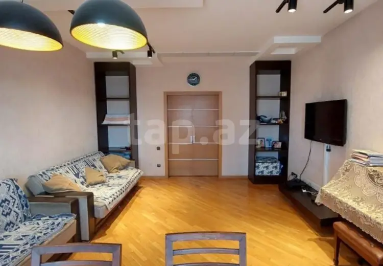 3 otaqlı mənzil , Bakı