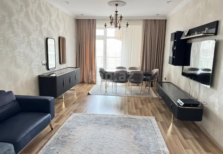 3 otaqlı mənzil , Bakı