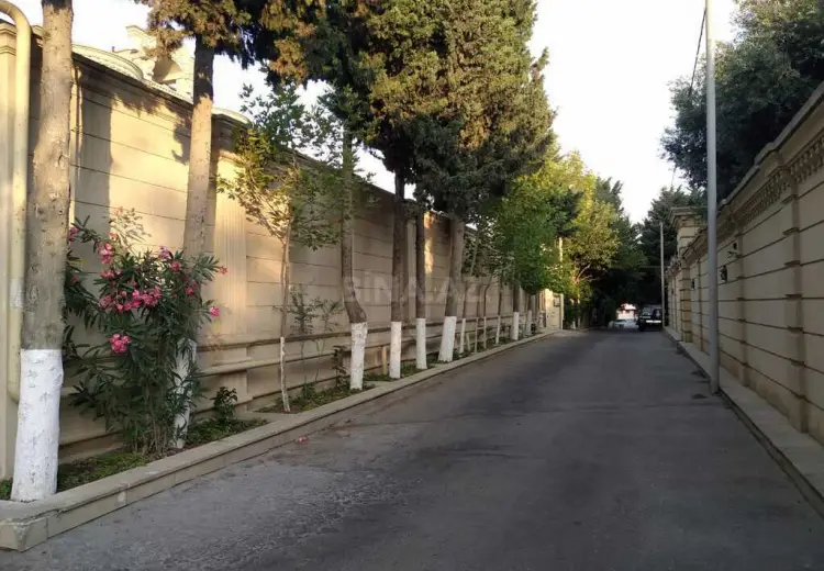 5 sot Torpaq Satılır, Xətai, Bakı