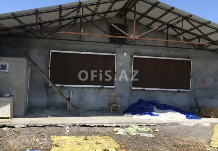 800 m² Obyekt / Ofis Satılır, Qax